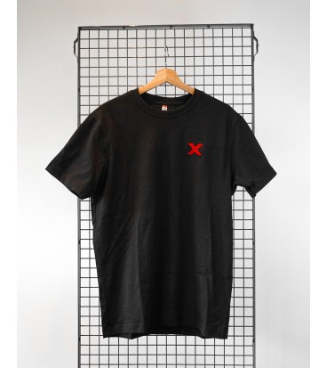 T-shirt noir logo rouge brodé